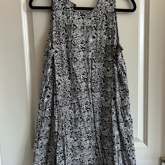 Size Lg, Old Navy Swing Dress - Picture 1 of 3